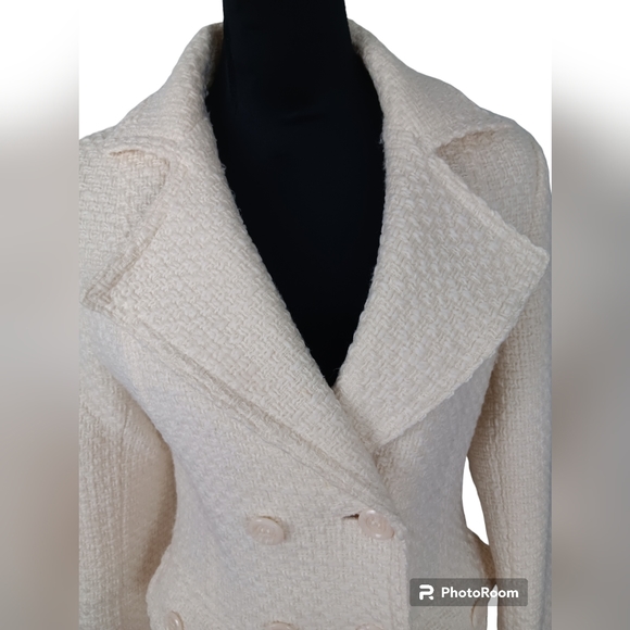 New York and Company long coat - Picture 6 of 9